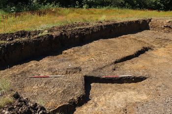 Image from Site Data from an Excavation at Conference Way, Vale Park, Evesham, Worcestershire 2021