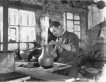 Aberdeen Industrial Potteries: Archaeology and Social History