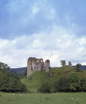 Clun Castle