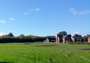 Land off Vicarage Road, Pitstone, Buckinghamshire. Archaeological Evaluation (OASIS ID: cotswold2-262773)