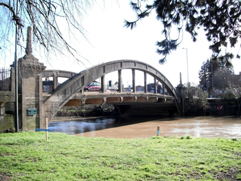 Abbey Bridge and Viaduct, Evesham, Worcestershire Watching Brief and Building Recording