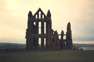 Whitby Abbey (© Dave Hooley)