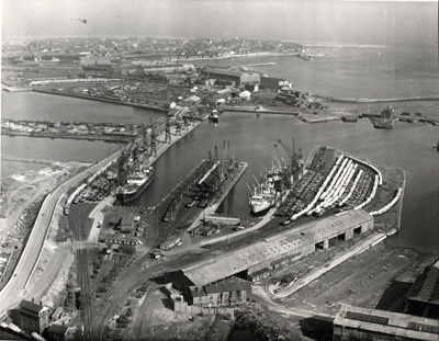 Hartlepool Harbour and Docks (1960) (© Hartlepool Arts & Museum Service)