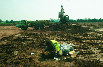 Working shot of Early Neolithic pit excavation