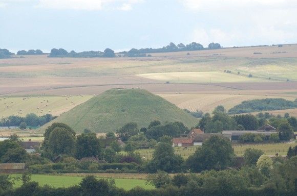 Photo of Silbury Hill and surrounding landscape: 'Silbury Hill ©English Heritage'