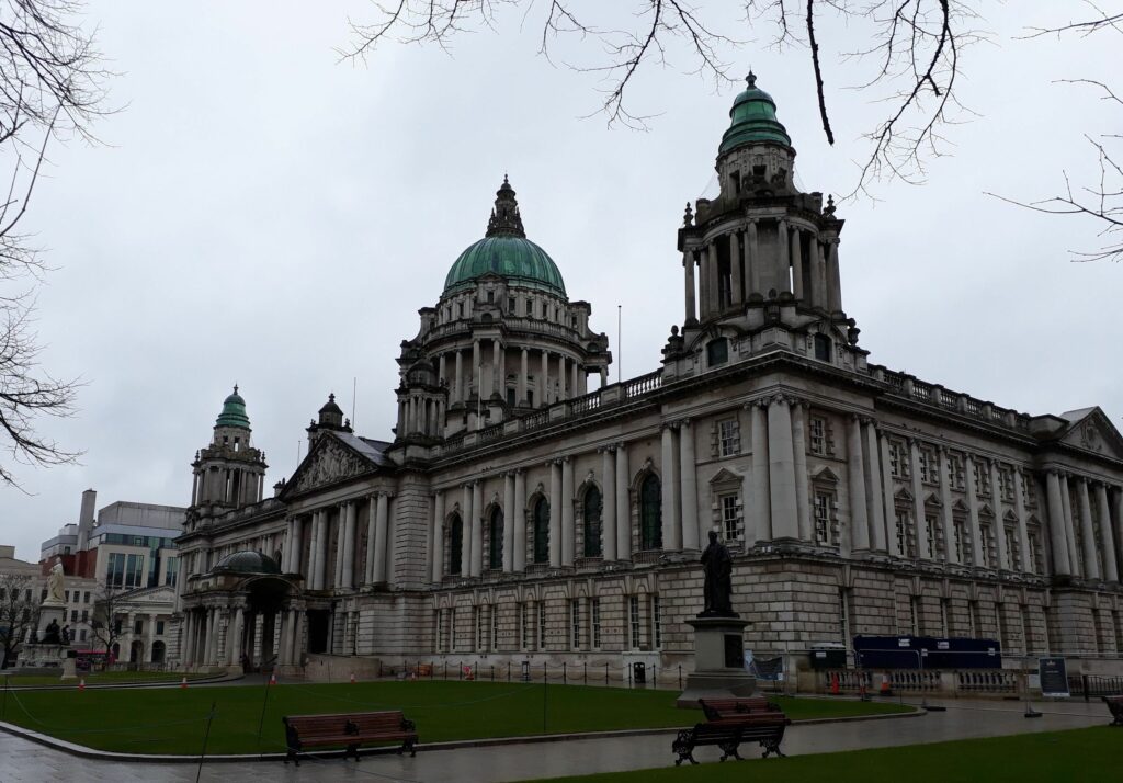 Image of Belfast City Hall on an overcast day