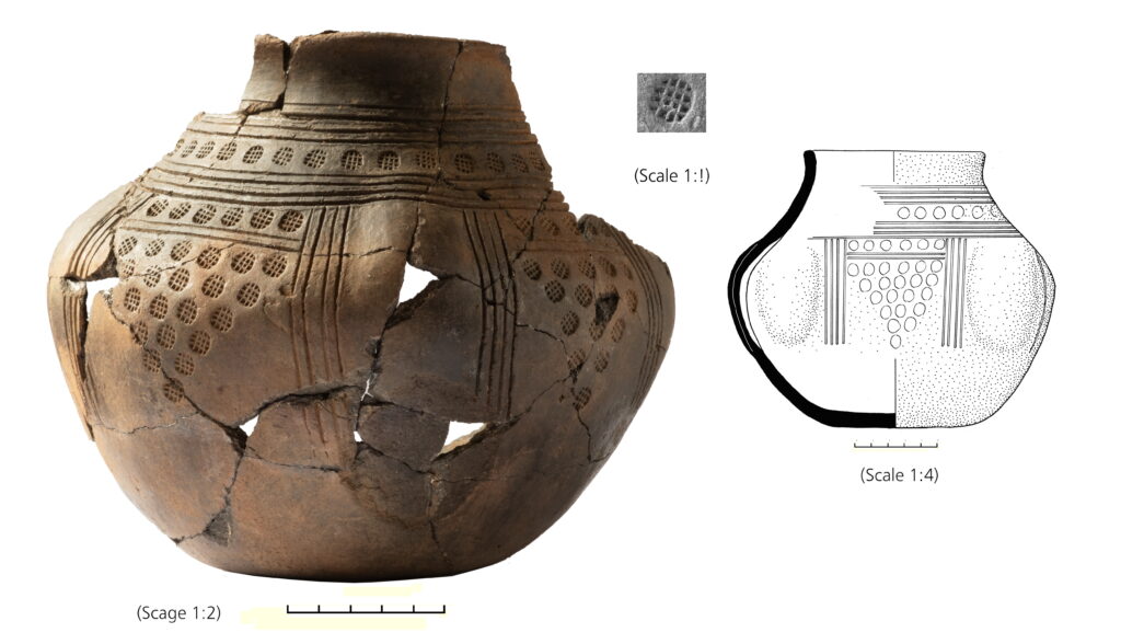 A picture of a ceramic vessel