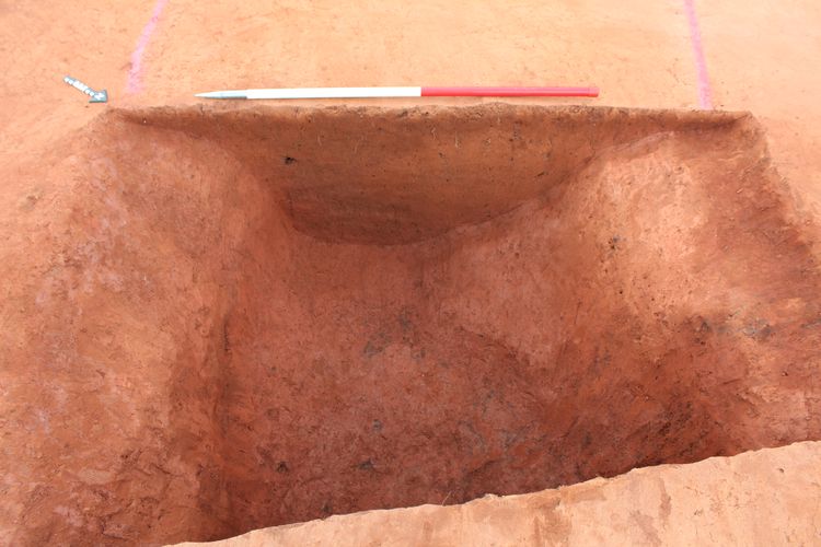 Thumbnail of SW facing shot of ditch 46020