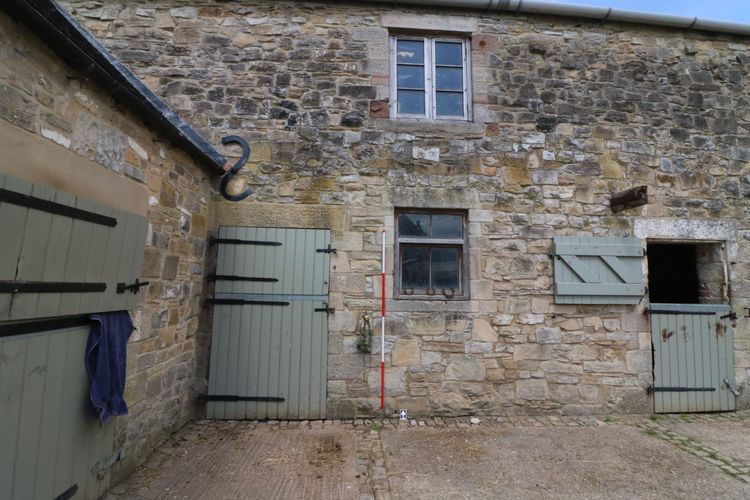 Thumbnail of Figure 43 View north of door of B1 with door closed