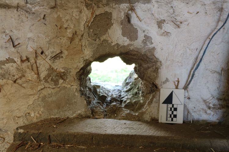 Thumbnail of Figure 64 View north of likely steam engine exhaust port inside room B4