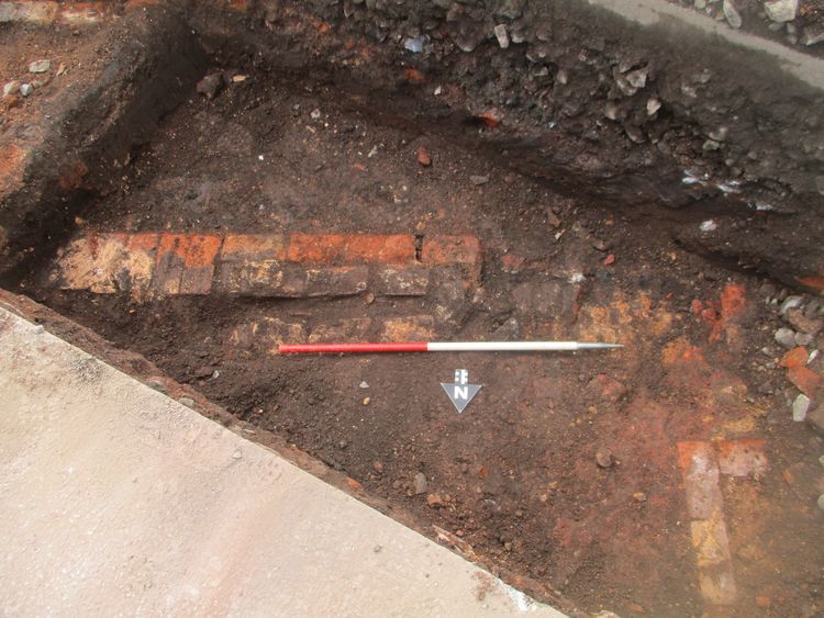 Thumbnail of SID18 trench 3 walls 311 and 319, looking South
