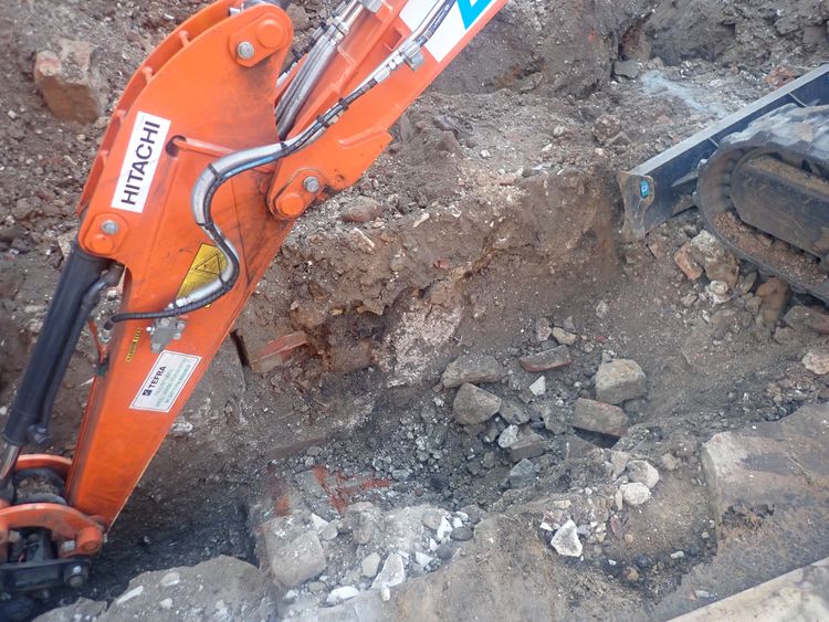 albionar1-427801: Site Data from an Archaeological Watching Brief at Scotson Chambers, 80 High Street South, Dunstable, Bedfordshire, November 2021. Copyright:  Albion Archaeology