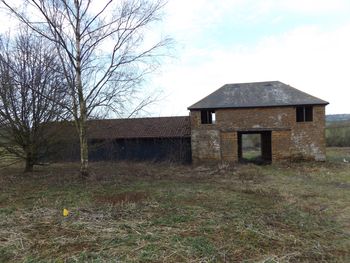 Location shots around old barn