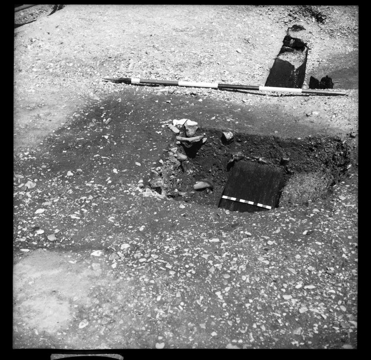 Thumbnail of 57-3 Close up looking E of Beam B during excavation in Great Ditch II with scale