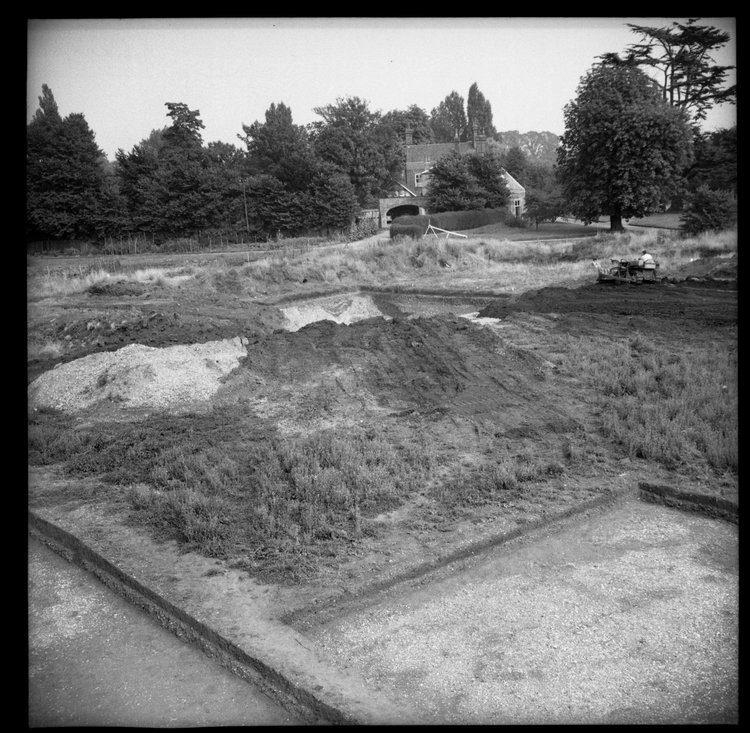 Thumbnail of 59-10 View looking E of the location of OD 1 in relation to GD II for Old Windsor