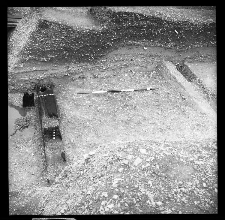 Thumbnail of 60-6 View looking W of Beams B and C in GD II with scale