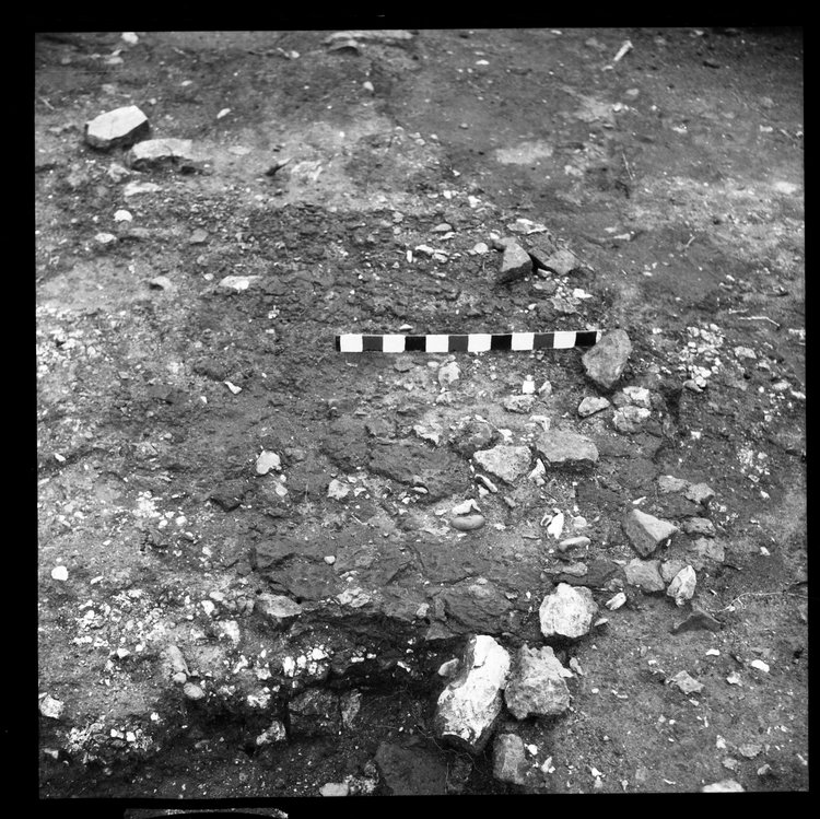 Thumbnail of 63-5 Close up of feature in unknown trench with scale