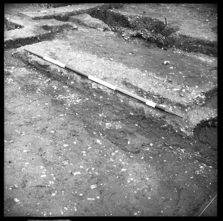 Thumbnail of 67-7 Close up of foundation trench in IDX with scale
