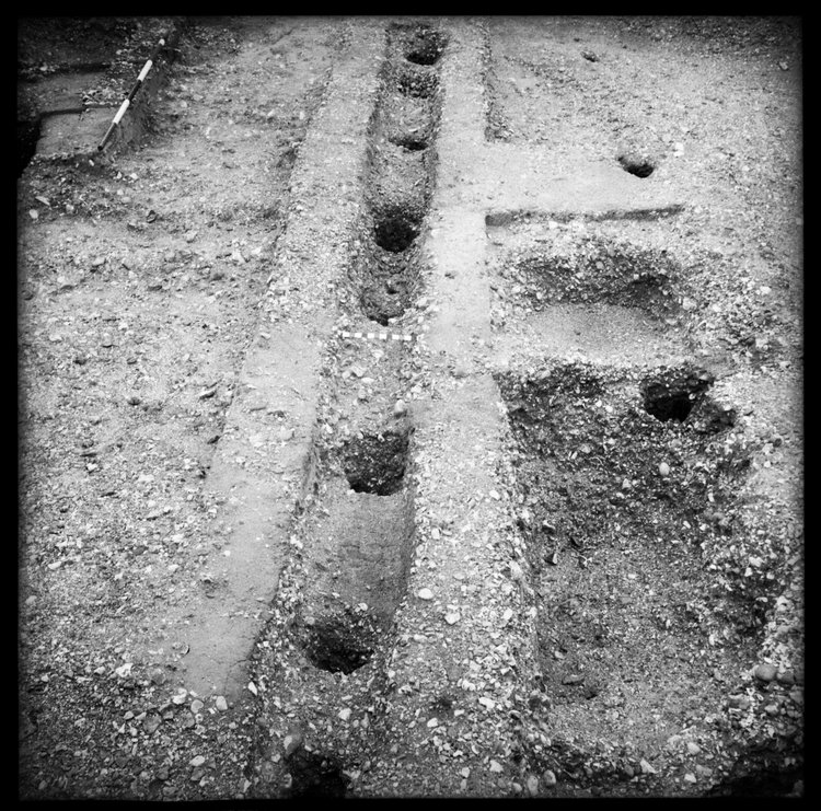 Thumbnail of 68-10 View looking W of Beam C in GD II with scale