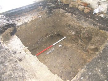 Mortar floor under context 2003