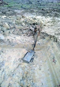 Second World War anchor point in situ within Trench 5. Copyright HS2 Ltd. 