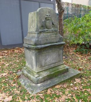 The 1st Earl Rosse, Baron of Oxmantown obelisk prior to dismantling.