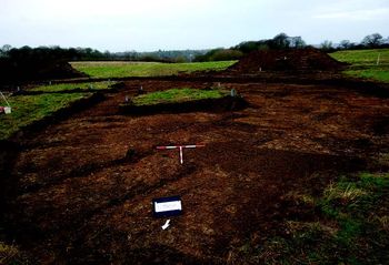 Overview of SE pylon base after stripping. Copyright HS2 Ltd. 