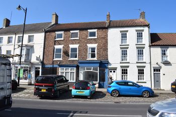 East elevation in wider streetscene