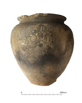 Roman Savernake grog tempered ware pottery (RA 47)