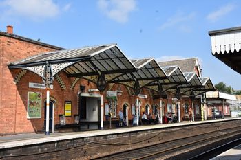 Wellingborough Railway Station Canopy, Midland Road, Wellingborough, Northamptonshire. Historic Building Recording (OASIS ID: alanbaxt2-363013)