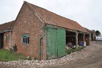 Mount Pleasant Farm, Wheldrake, York. Building Recording (OASIS ID: humblehe1-348509)